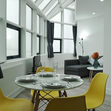 Sapphire House Apartments Telford Eksteriør bilde