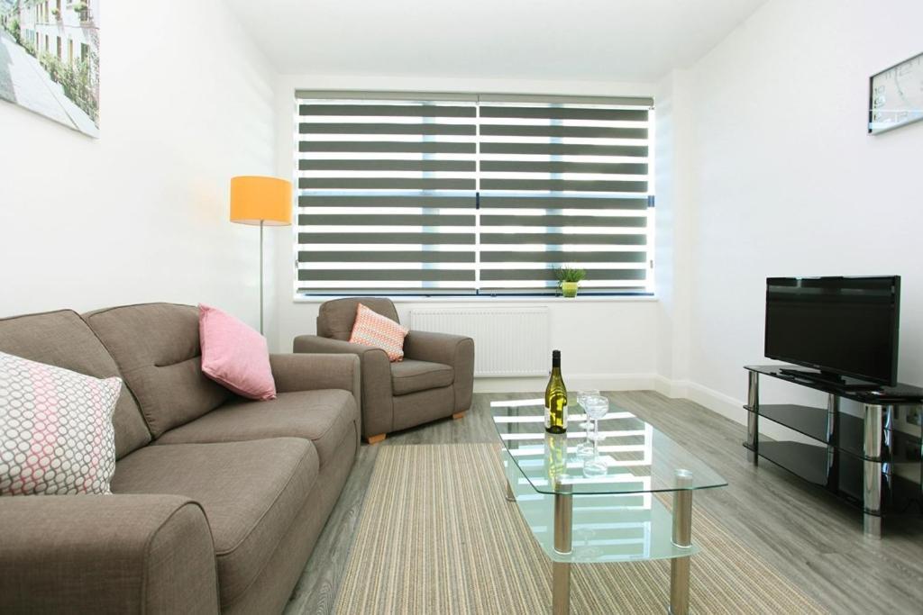 Sapphire House Apartments Telford Eksteriør bilde