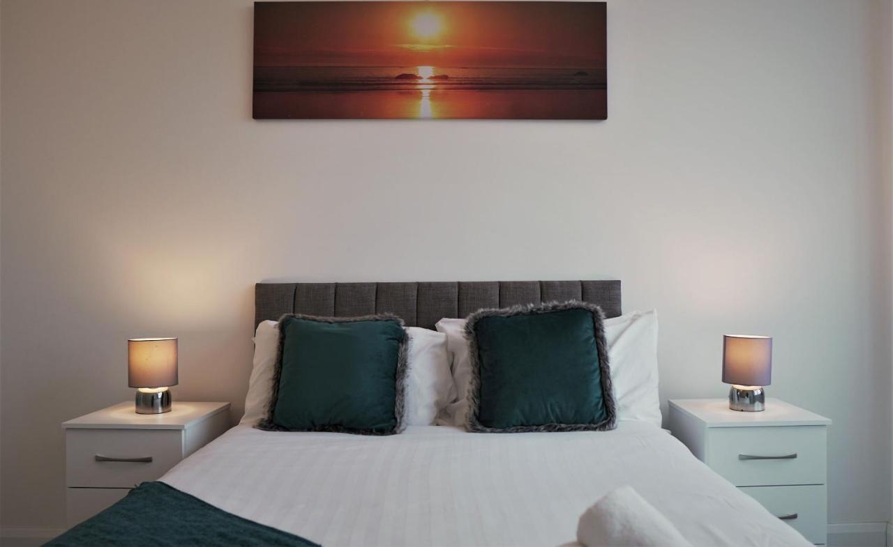 Sapphire House Apartments Telford Eksteriør bilde