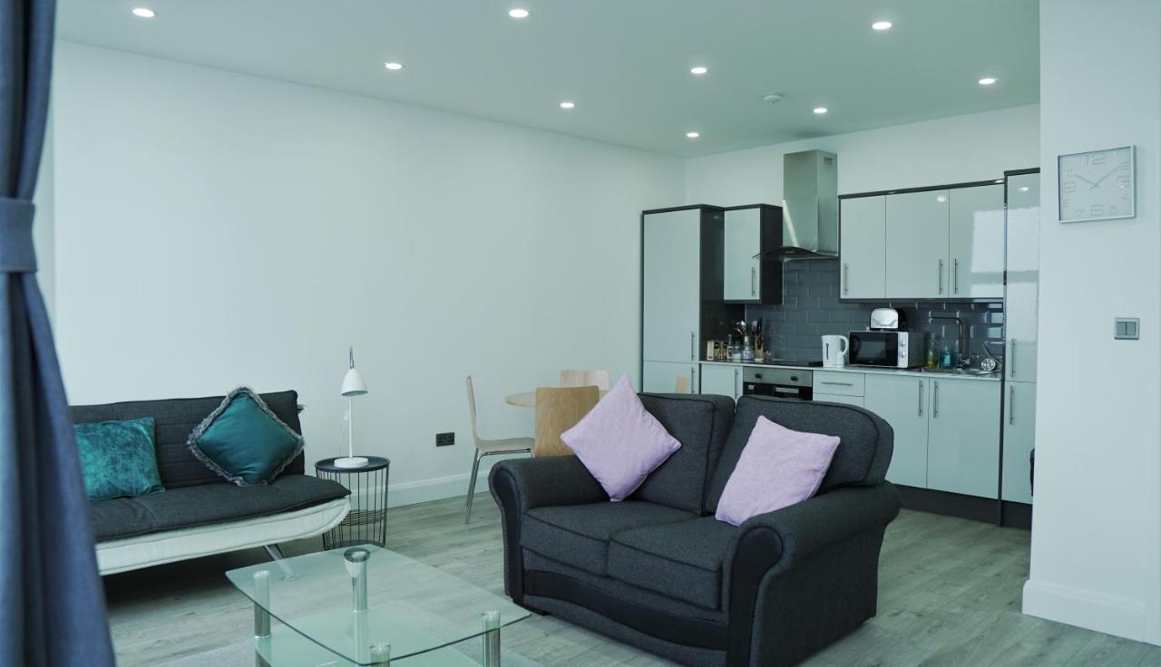 Sapphire House Apartments Telford Eksteriør bilde