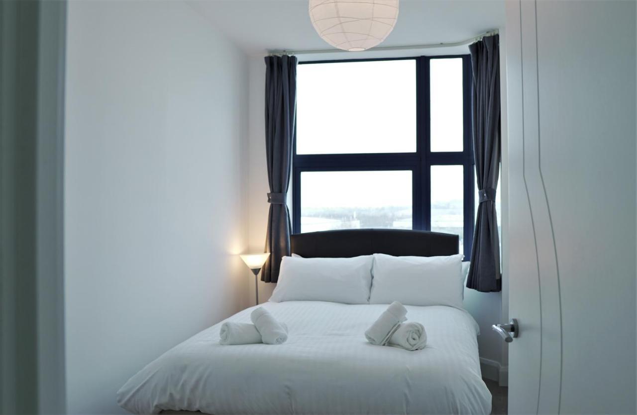 Sapphire House Apartments Telford Eksteriør bilde