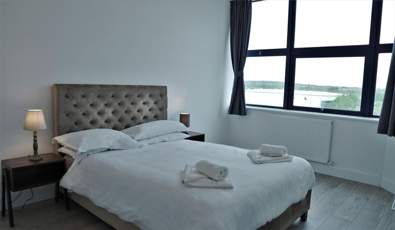 Sapphire House Apartments Telford Eksteriør bilde