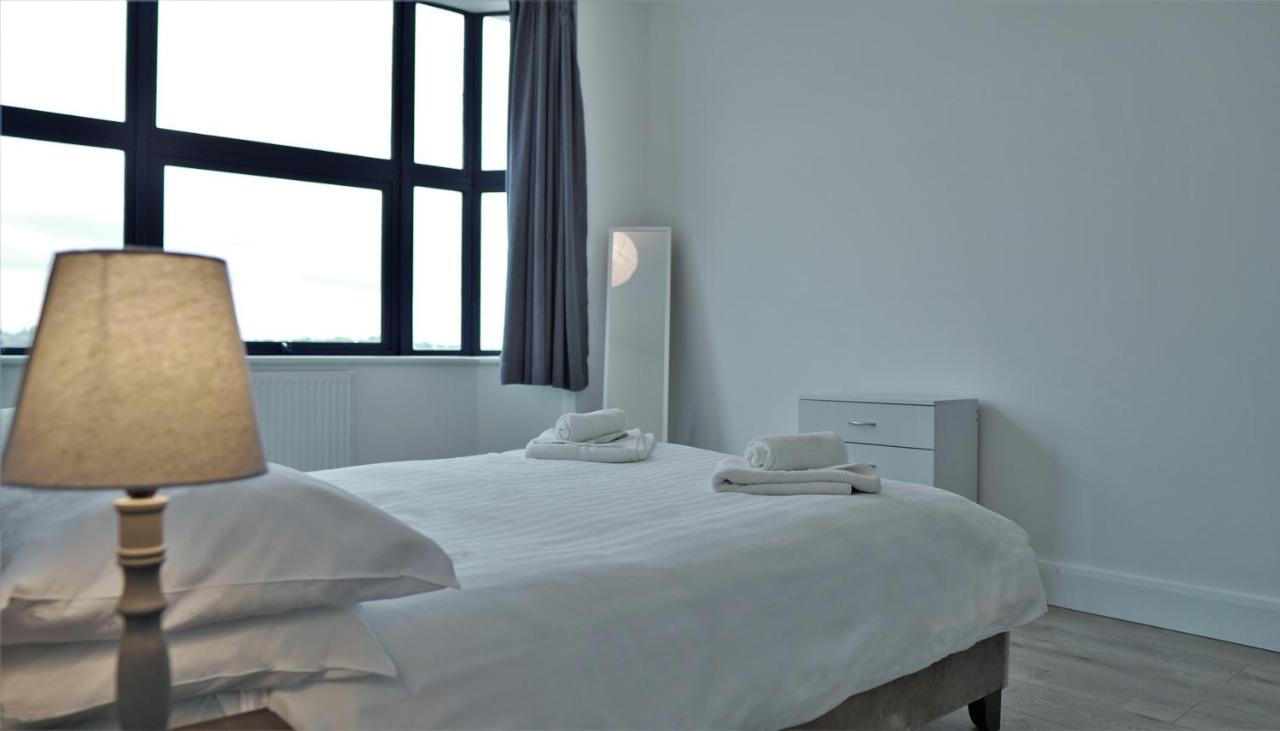 Sapphire House Apartments Telford Eksteriør bilde