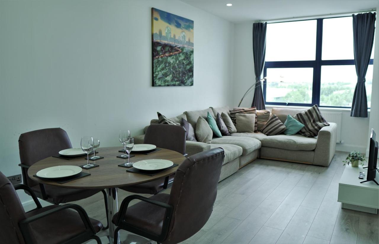 Sapphire House Apartments Telford Eksteriør bilde