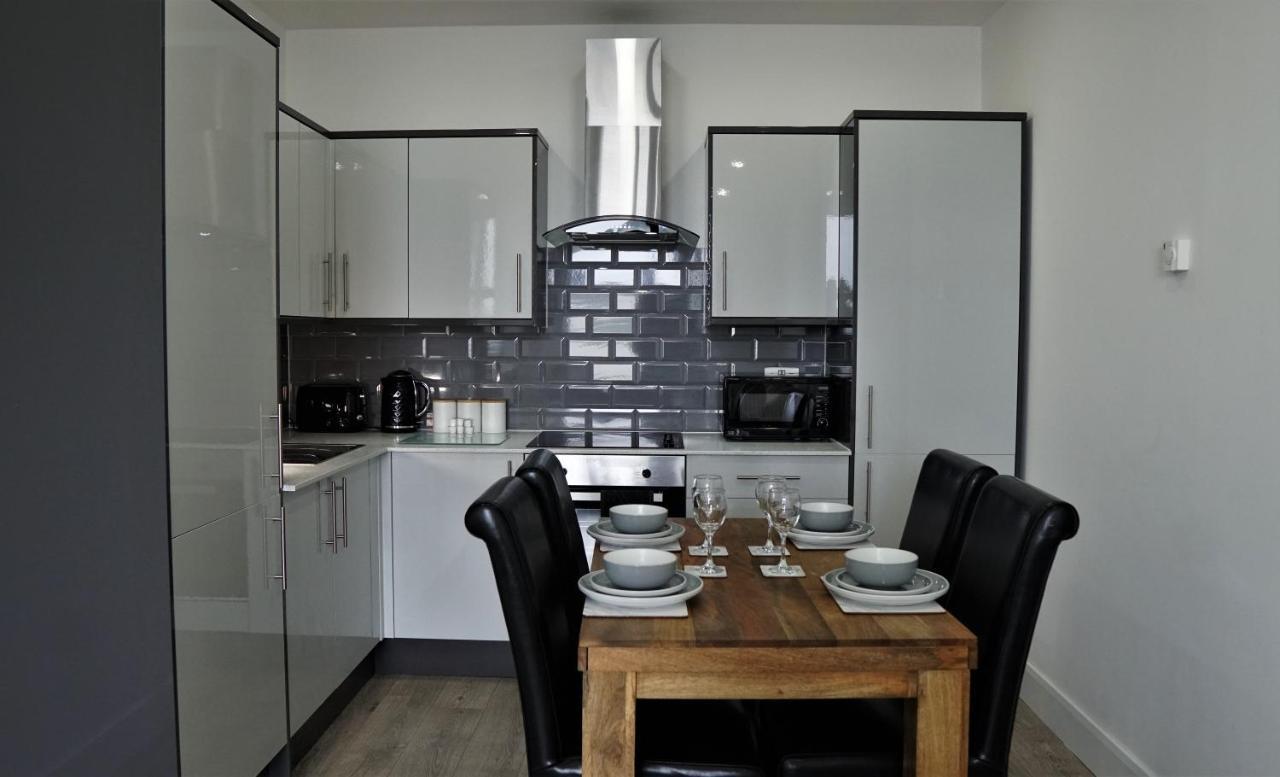 Sapphire House Apartments Telford Eksteriør bilde