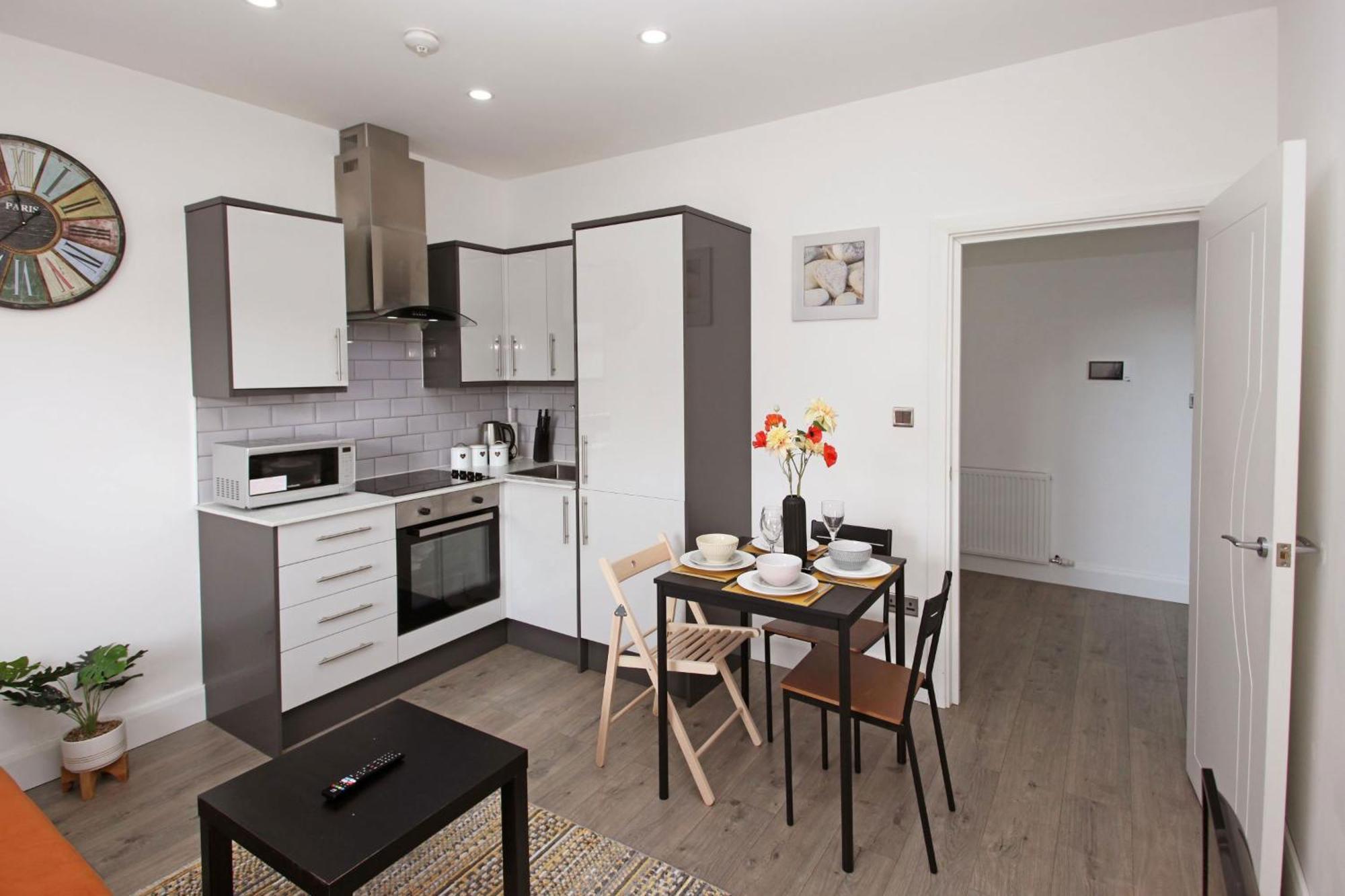 Sapphire House Apartments Telford Eksteriør bilde