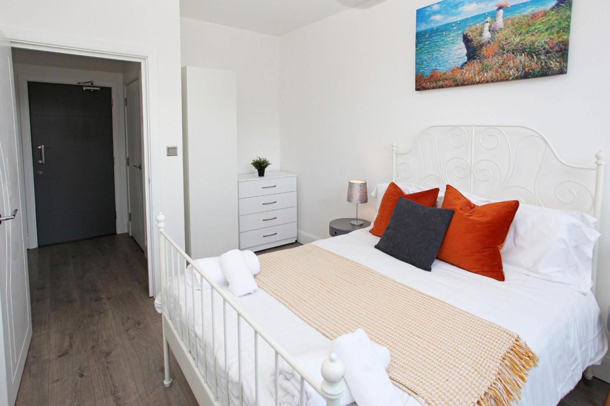 Sapphire House Apartments Telford Eksteriør bilde