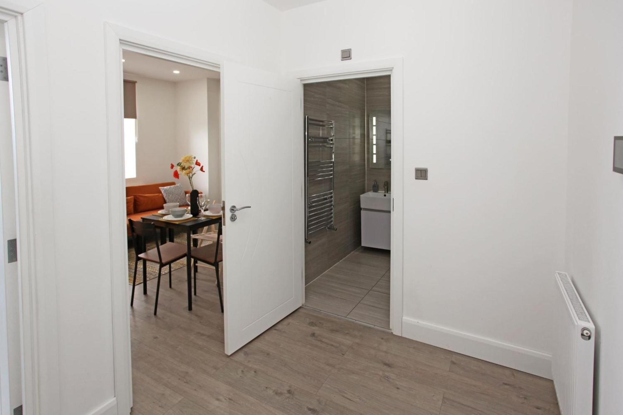 Sapphire House Apartments Telford Eksteriør bilde