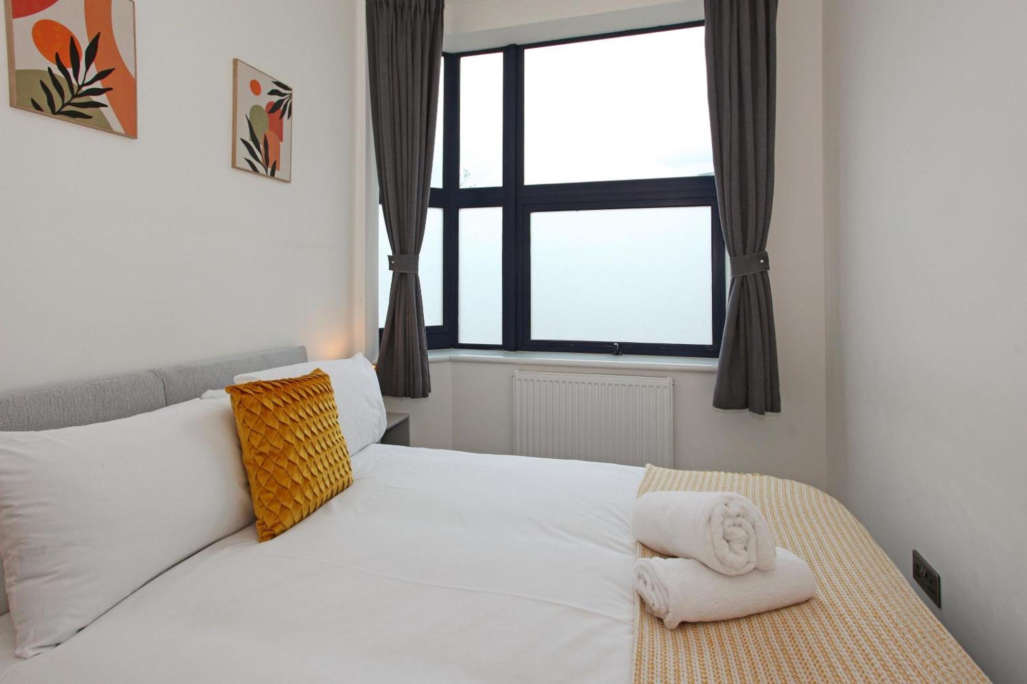 Sapphire House Apartments Telford Eksteriør bilde