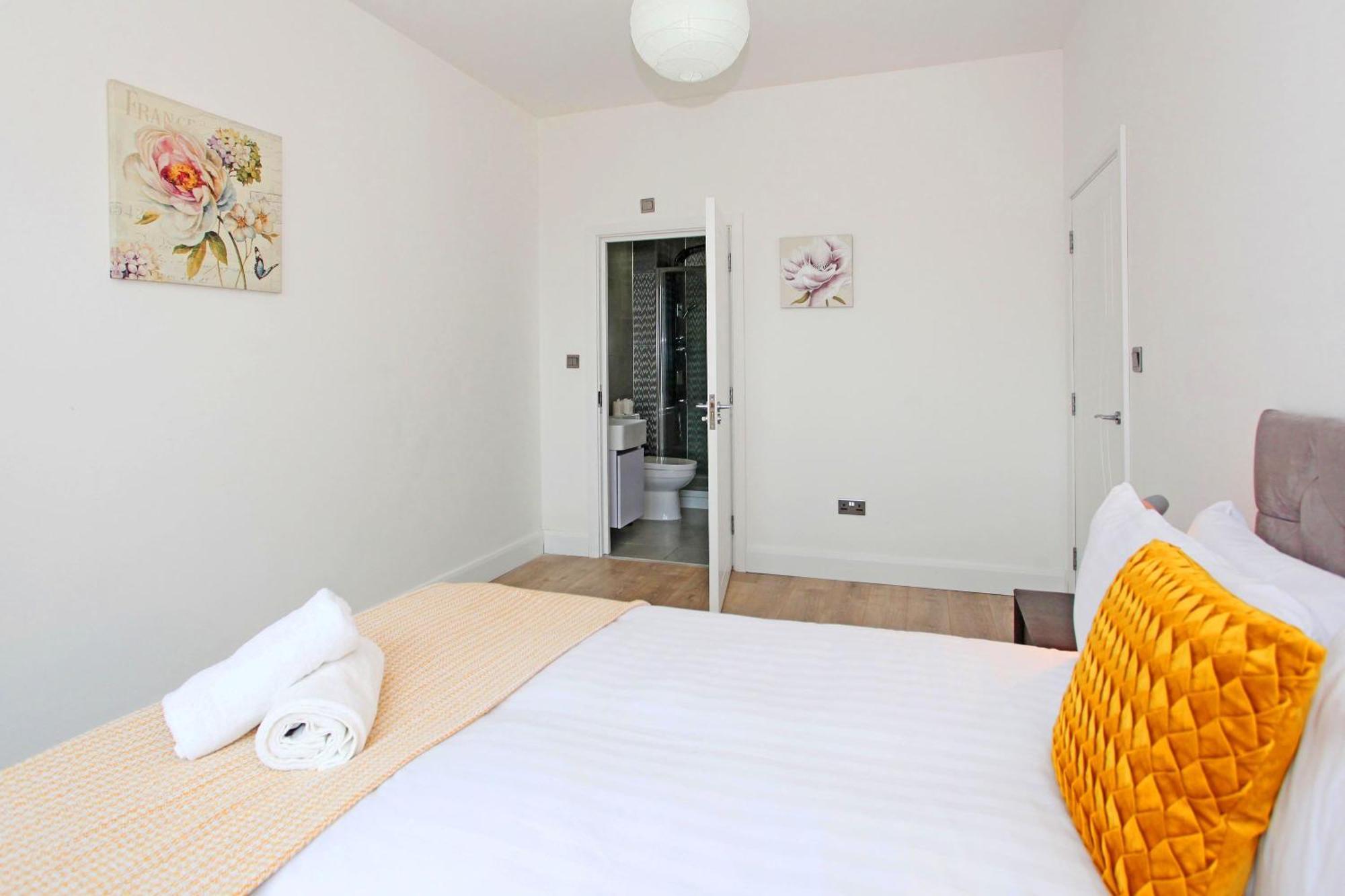 Sapphire House Apartments Telford Eksteriør bilde