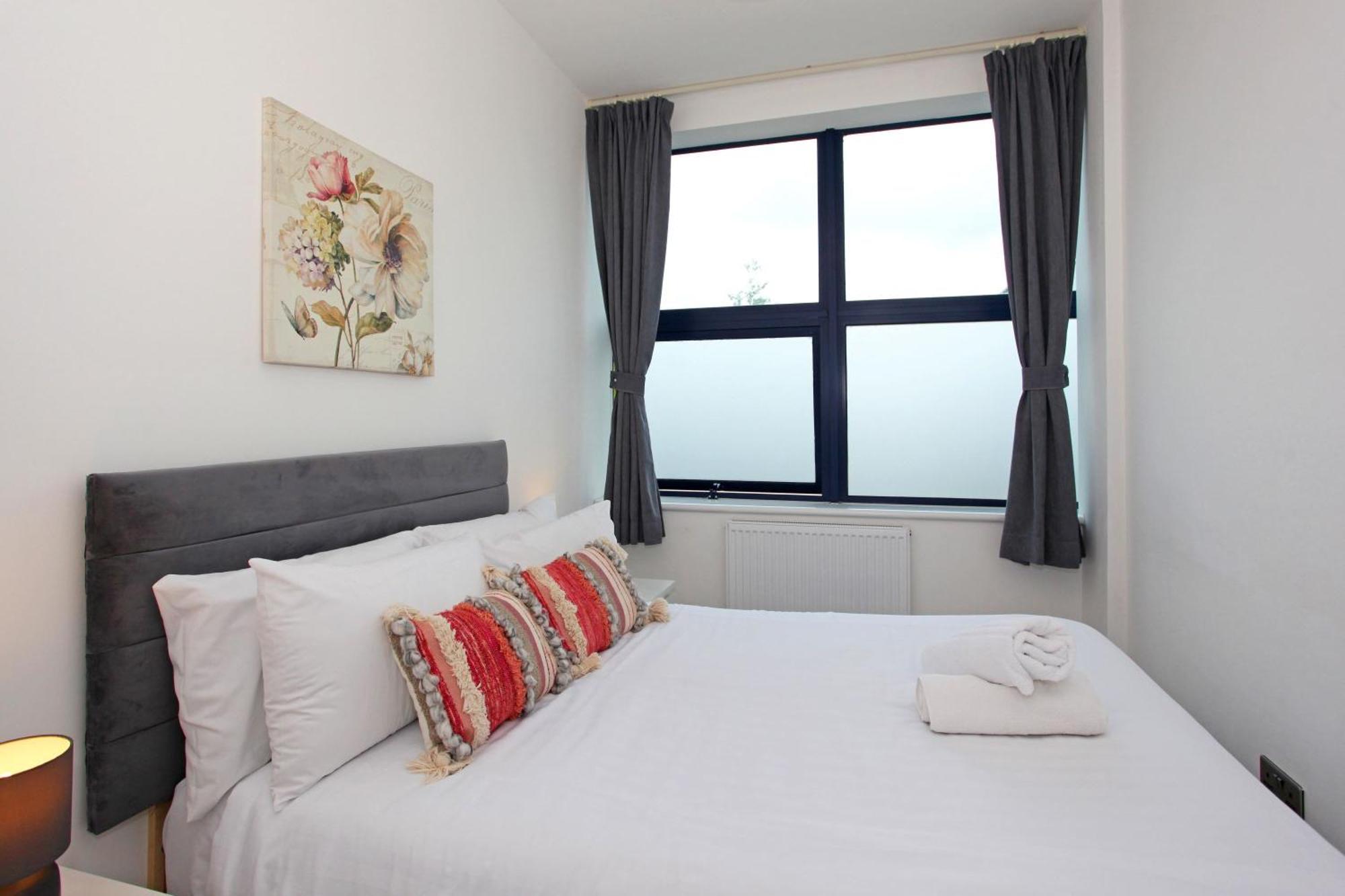 Sapphire House Apartments Telford Eksteriør bilde