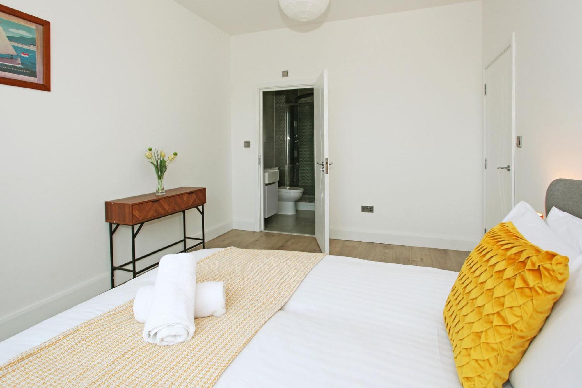 Sapphire House Apartments Telford Eksteriør bilde