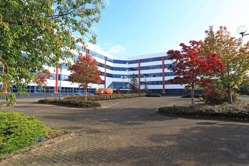 Sapphire House Apartments Telford Eksteriør bilde